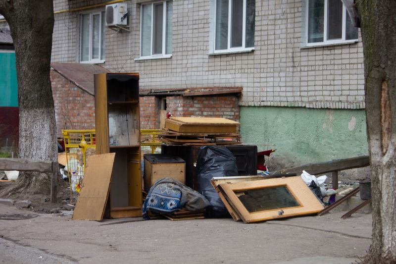 Rubbish Removal in Sacramento, CA